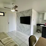 Studio Completo - Poucos Passos Da Praia