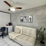 Studio Completo - Poucos Passos Da Praia